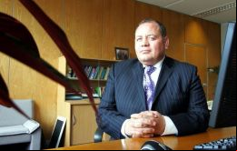 Barry Rowland, CEO del gobierno de Falklands