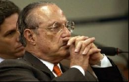 Paulo Salim Maluf también fue gobernador de San Pablo durante la dictadura militar. Está acusado de desviar US$ 15 millones 