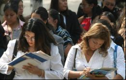 Para OIT, en la región hay 9,9 millones de personas entre 15 y 24 años que buscan un trabajo sin obtenerlo, lo que triplica la desocupación registrada en adultos.
