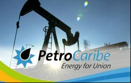 El esquema de Petrocaribe lanzado en 2005 ofrece a una docena de , suministros de crudo bajo un mecanismo flexible de crédito