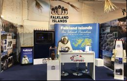 El stand de Falklands en la Expo-Prado promocionando el comercio y turismo de las Islas 