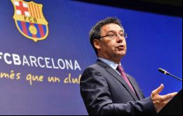 Nadie se acordará de la suspensión si perdemos la Liga por los seis puntos, les habría dicho Josep Maria Bartomeu a los futbolistas. 
