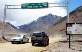 Los fondos son destinados a la construcción del túnel fronterizo Agua Negra, en los Andes, aunque los créditos son ampliables a un total de US$ 1.500 millones.