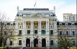 En busca de reducir su enorme déficit fiscal, el Gobierno provincial incluyó en su iniciativa un alza de hasta el 50% en 2018 en el impuesto inmobiliario rural