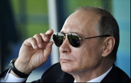 Es la tercera vez que Putin acude a unas presidenciales como independiente, tras los años 2000 y 2004, ya que en 2008 fue presentado por el partido Rusia Unida