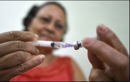 En las últimas semanas miles de personas han abarrotados los ambulatorios de Sao Paulo y de Río de Janeiro, donde también se ha registrado un aumento de los casos