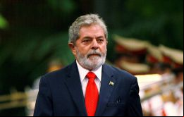 Por tanto(...) determino la devolución del pasaporte al implicado y la exclusión de su nombre del Sistema Nacional de Buscados e Impedidos de la Policía Federal
