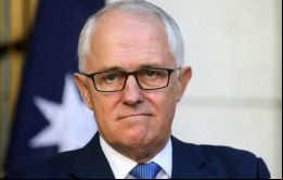 El primer ministro Malcolm Turnbull anunció la modificación del código de buena conducta ministerial en una conferencia en la que criticó a Barnaby Joyce