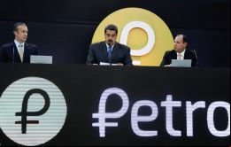”Hemos logrado la intención de compra por el orden de (...) 735 millones de dólares. Ya los tenemos en nuestras manos (...) Tremendo golpe”, dijo Nicolás Maduro