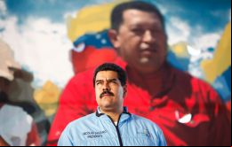  Aquí se va a continuar con esa revolución que nos encomendó el comandante Chávez, dijo en su cuenta de Twitter el Presidente Nicolás Maduro