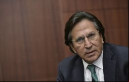Toledo es acusado de “tráfico de influencias, colusión y lavado de activos”, por el supuesto soborno de 20 millones de dólares que Odebrecht dice que le entregó.