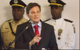 El alcalde de Rio, Marcelo Crivella reiteró “Queremos acabar con eso de niños muertos por bajas perdidas en las comunidades”