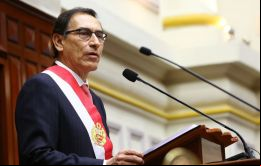 Asumió Vizcarra prometiendo combatir la corrupción; apoyo de EE.UU., UE y los mercados 