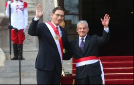 Vizcarra nombró al conservador Villanueva como presidente del Consejo de Ministros 