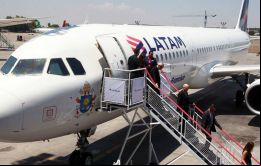 Según la compañía, 800 vuelos fueron cancelados hasta el 18 de abril y 126.000 pasajeros se verán afectados hasta esa fecha por la huelga. 