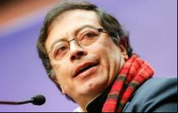 La candidatura del izquierdista Gustavo Petro -aunque un reciente sondeo lo ubica segunda con un 24,6 %- sería casi imposible que triunfe