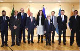 Participan los cancilleres de Argentina, Brasil, Paraguay y Uruguay; la comisaria de Comercio de la UE, Cecilia Malström, y el Comisario de Agricultura Phil Hogan.