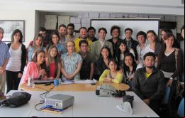 Los latinoamericanos fueron 78% de los estudiantes que se quedaron hasta un año.  En tanto, el 13% llegaron desde Europa y el 8% de América del Norte