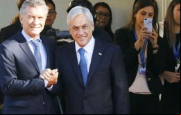  La Moneda consideró que la decisión de Argentina, anunciada por el Presidente de ese país, Mauricio Macri, fue tomada en el mejor interés del país y su pueblo. 