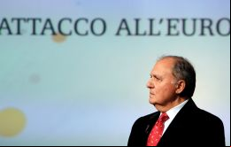 Savona (Cagliari, 1936) fue ministro de Industria en el Ejecutivo de Carlo Azeglio Ciampi entre 1993 y 1994, y ex director de la patronal Confindustria