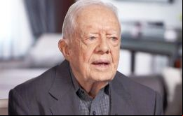 “Estados Unidos ya perdió su lugar de líder en la protección de las personas y de sus derechos humanos”, dijo el martes el ex presidente demócrata