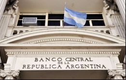 El BCRA sostuvo que la inflación de junio se aceleró más de lo previsto, alcanzando un ritmo del 29,5% interanual debido a la fuerte depreciación del peso