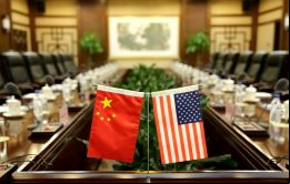 La escalada se produce en momentos en que Washington y Beijing reabrieron negociaciones para abordar su pelea comercial 