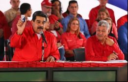 La oferta de oro forma parte de un programa de medidas económicas con las que Maduro intenta mejorar los ingresos públicos