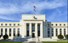 La Fed ha estado en línea con su descripción de una economía en la que el bajo desempleo avanza con una inflación que marcha cerca del objetivo de 2% 