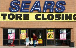 Sears Holdings, que también es propietaria de Kmart, solicitó la protección por bancarrota del Capítulo 11 (Ley de Quiebras de EE.UU.)