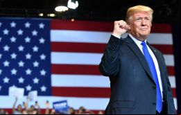 Trump, al anunciar el sábado la retirada de ese tratado sobre armas nucleares, acusó a Moscú de violarlo “desde hace muchos años”