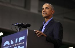 Obama dijo que la istración republicana estaba alejando a las valientes tropas de sus familias por un truco político en la frontera 