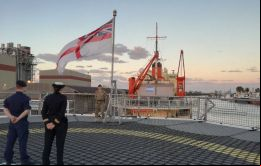 El HMS Protector podría haber traído el equipo para ayudar a buscar el ARA San Juan, pero al gobierno argentino se le ocultó la alternativa.