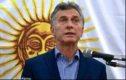 La convocatoria a las familias de los tripulantes se realizó a través del propio jefe de Estado Mayor General de la Armada, vicealmirante José Luis Villán