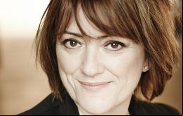 Es el pináculo del deporte profesional y una oportunidad para liderar una dinámica e inspiradora organización. Es un privilegio dijo Susanna Dinnage