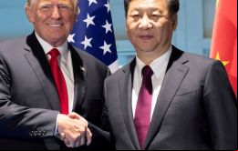 El China Daily y la cadena internacional CGTN indicaron que ambos presidentes acordaron frenar la imposición de aranceles después del 1 de enero