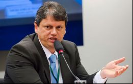 El ministro Tarcsio De Freitas desestimó detalles sobre las empresas, pero subrayó que harán un mapa de las cerca de 150 compañías que dependen del Ejecutivo