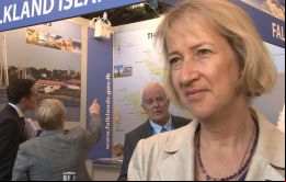 Sukey Cameron MBE ha estado a cargo de la Oficina del gobierno de las Falklands en Londres, como Representante, desde 1990 