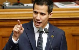 Al fugaz alzamiento se sumó una sentencia del Tribunal Supremo de Justicia que declaró nula la junta directiva parlamentaria presidida por el opositor Juan Guaidó 