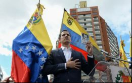 Guaidó, autoproclamado presidente, instó a todas las Embajadas presentes en Venezuela a desconocer cualquier orden que provenga fuera del “poder legítimo” del país.