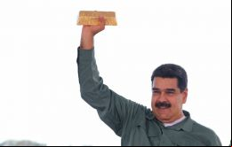 Las ventas de los lingotes son casi la única alternativa que tiene el gobierno de Nicolás Maduro para conseguir liquidez, ante la merma de sus ingresos petroleros