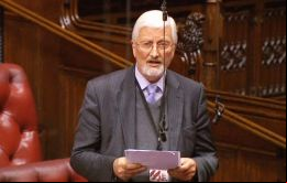 Lord Jones preguntó que evaluación se había hecho de las exportaciones de las Falklands a la Unión Europea y el impacto de los aranceles de la OMC