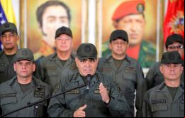 En una conferencia de prensa, Padrino López consideró una falta de respeto las declaraciones de Trump y un acto de extrema soberbia y terrible insensatez
