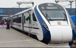 El tren tenía problemas técnicos y fue bloqueado de camino a Nueva Delhi, declaró la portavoz de Indian Rail, Smita Vats Sharma 