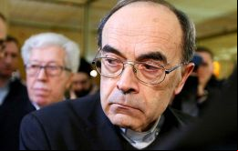 El cardenal Philippe Barbarin, 68 años, el clérigo francés de mayor rango envuelto en un escándalo de pederastia, fue condenado a seis meses de cárcel
