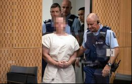 El abogado de oficio Richard Peters, quien lo representó durante la audiencia preliminar, dijo que el australiano, de 28 años, indicó que no quiere un abogado