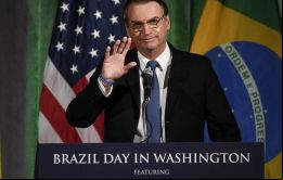 La visita subraya la cercanía ideológica de Bolsonaro con la influencia de Estados Unidos en América Latina para enfrentar lo que él llama una amenaza comunista contra la democracia