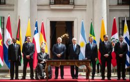 Los siete presidentes asistentes al encuentro en Santiago de Chile