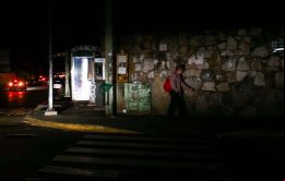 Solo el 33% del país suramericano contaba con servicio eléctrico durante la mañana de este domingo y 15% de los s tenían  a internet.