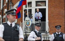 Fuentes de alto nivel de Ecuador han indicado a Wikileaks que Assange será expulsado en cuestión de horas o días con pretexto el caso 'INA Papers'